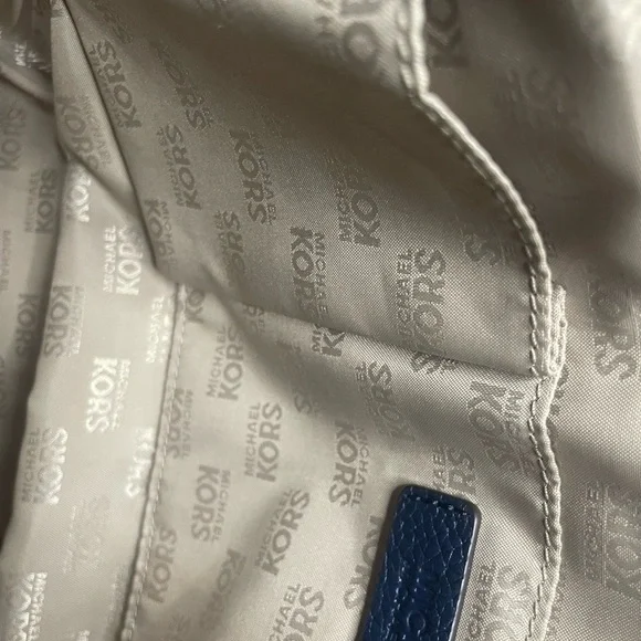 Authentic Michael Kors Purse!!! #041NCOA  Hamilton tote bag. - Picture 9 of 11